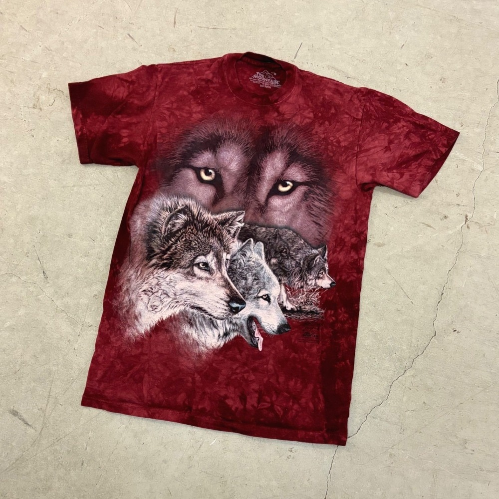 The Mountain Wolf Graphic T-Shirt Burgundy Tie Dye Nature Tee Mens Medium
